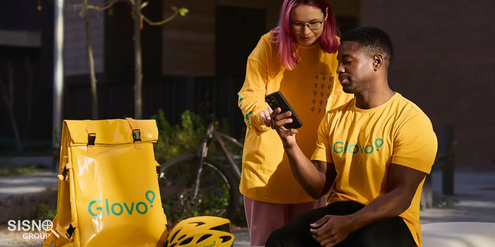 Glovo - shipper kiểm tra đơn hàng trên app