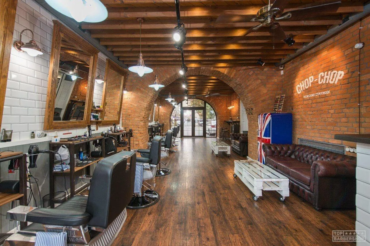 Chop-Chop Barbershop - khu vực cắt tóc nam